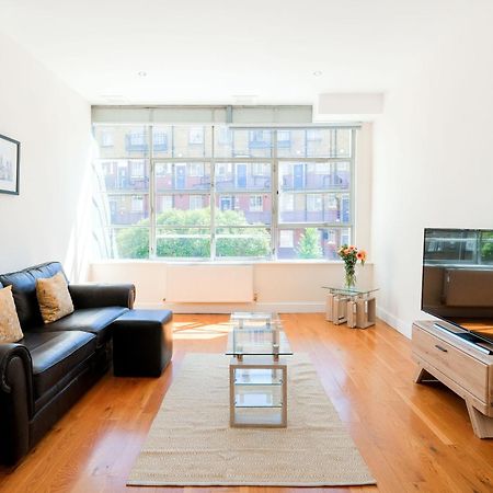 Lovely 2 Bed Flat In Canal Side Gated Development Apartment London Luaran gambar