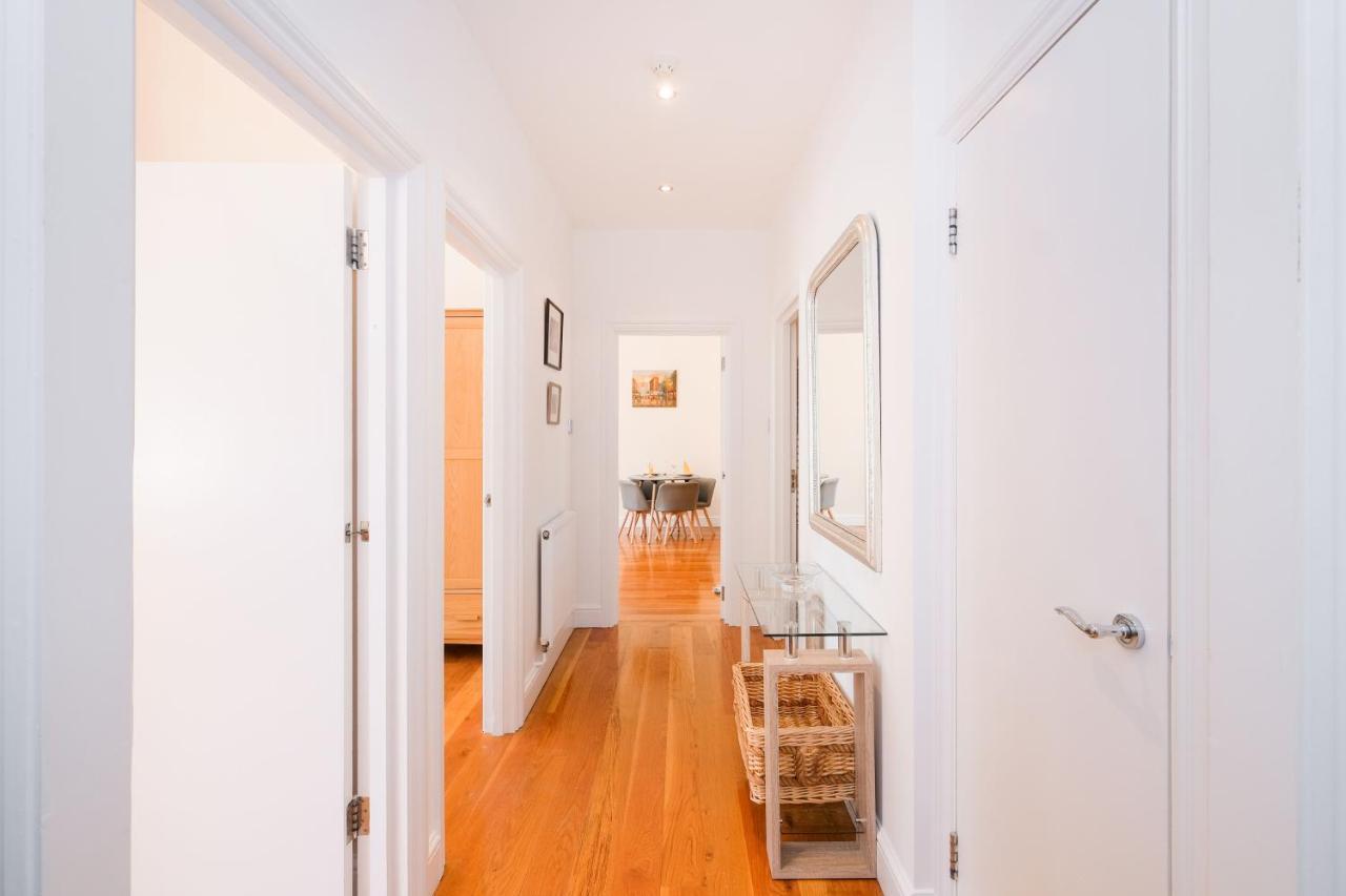 Lovely 2 Bed Flat In Canal Side Gated Development Apartment London Luaran gambar